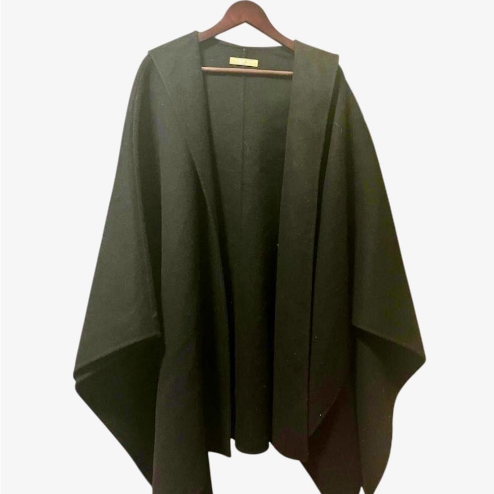 Virgin Wool Black Cape with Hood~ Italy